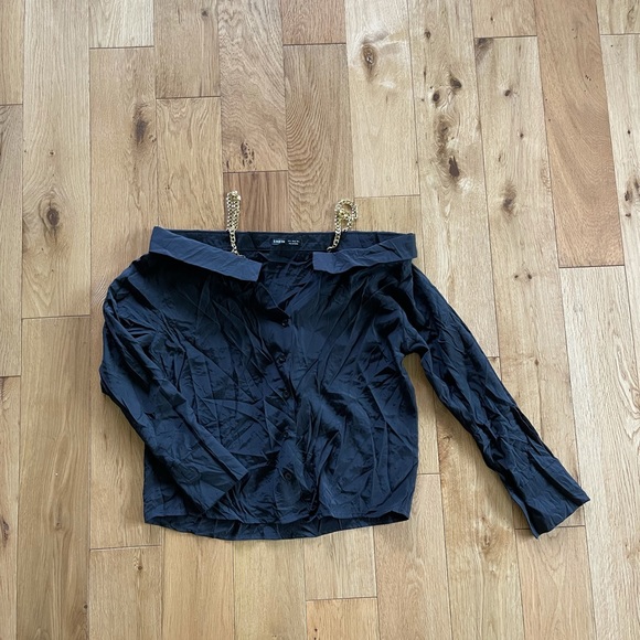 NWOT Shein Chain Cold Shoulder Solid Blouse - Picture 5 of 5